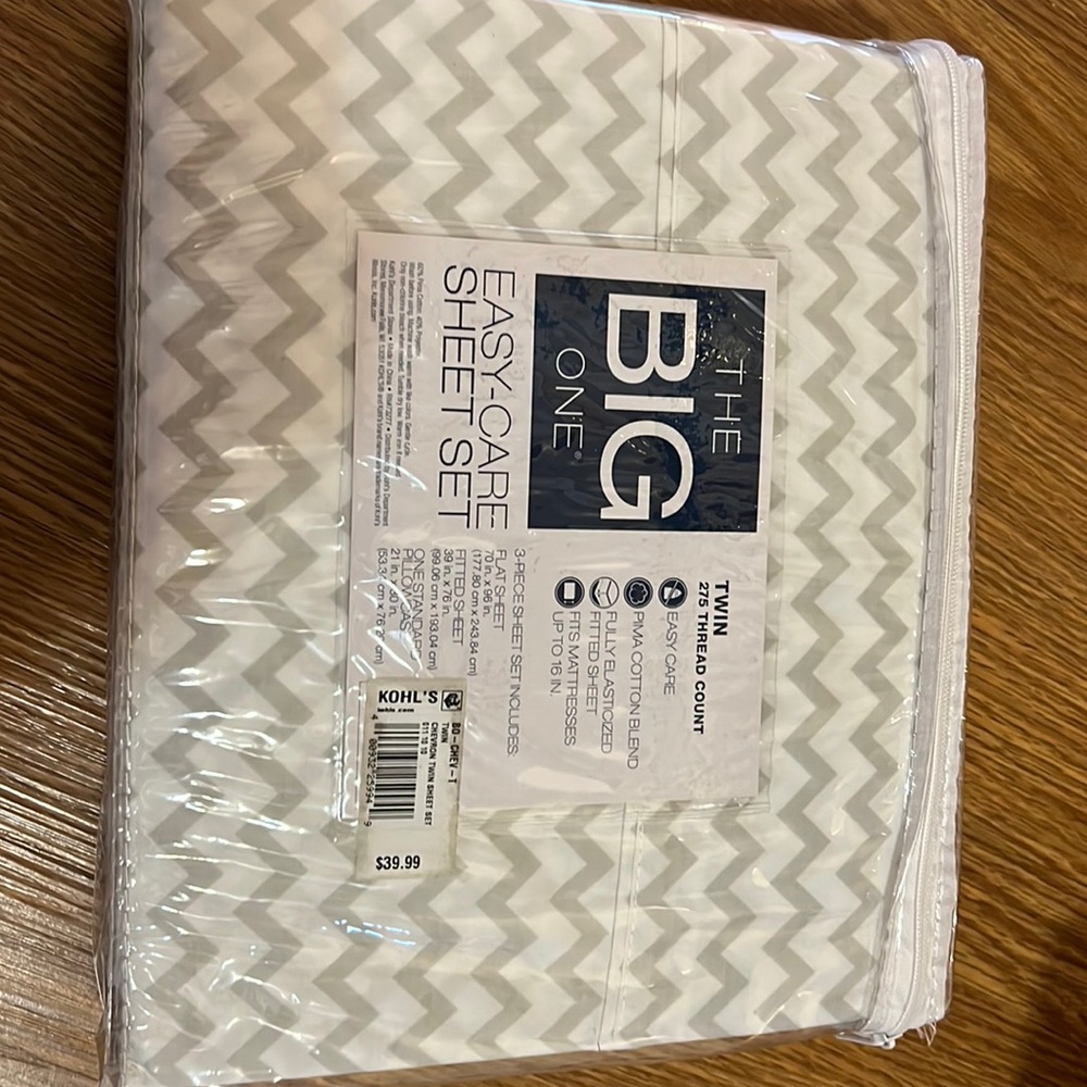 The big one sheet set
